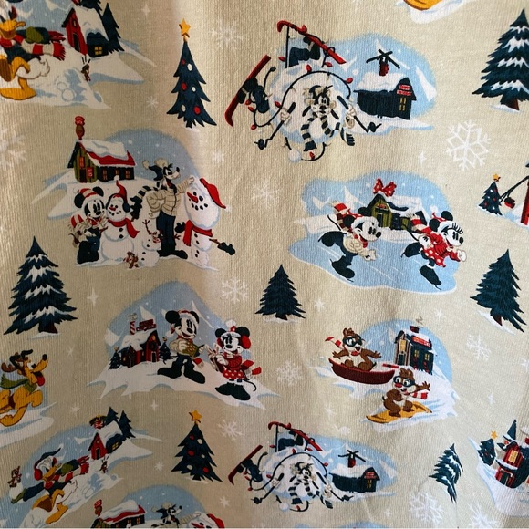 Disney Christmas Mickey Mouse Walt Disney World Spirit Jersey Long Sleeve Shirt - Picture 4 of 7